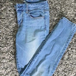 American eagle super stretch size 4 jeans